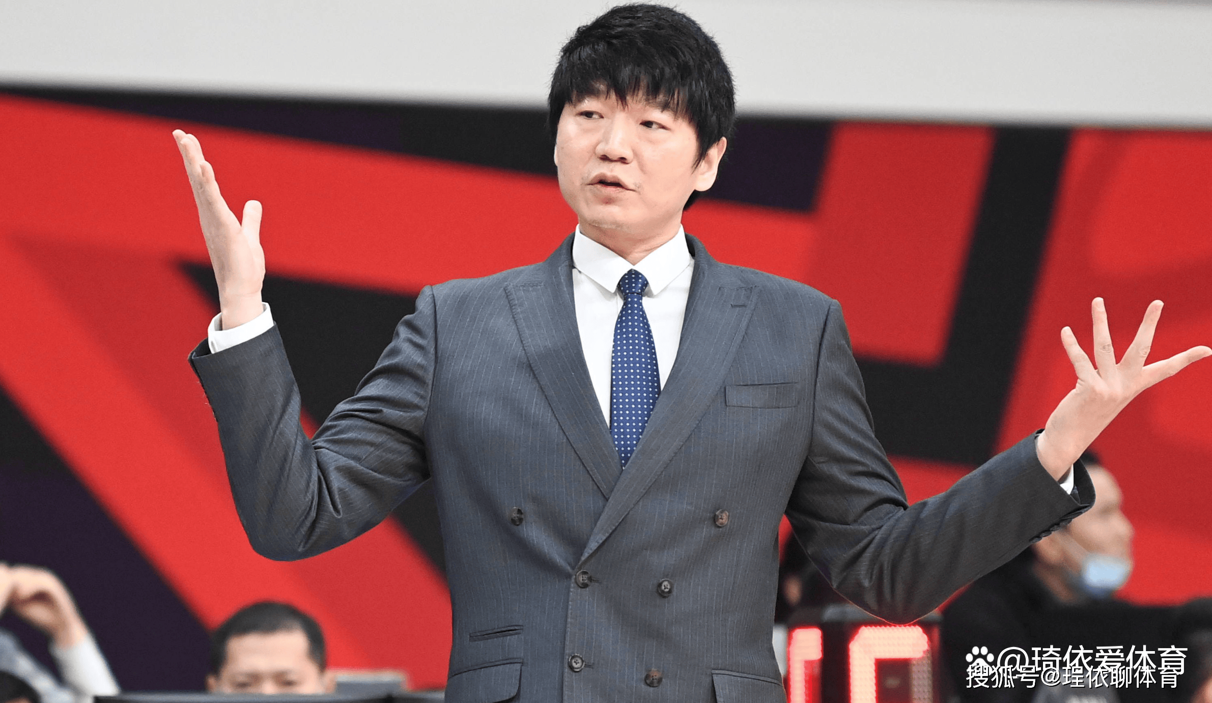CBA风云:转会惊现南北大交易,北京捡漏防守尖兵,山东组双保险